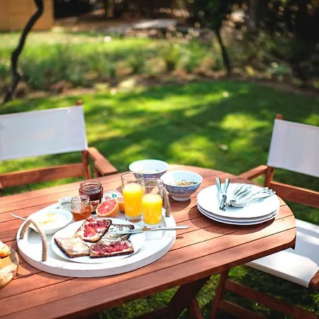 Klaritz Luxury Suites شقة *